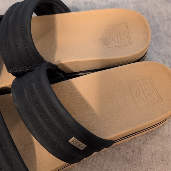 Reef Platform Sandals - Picture 3 of 5